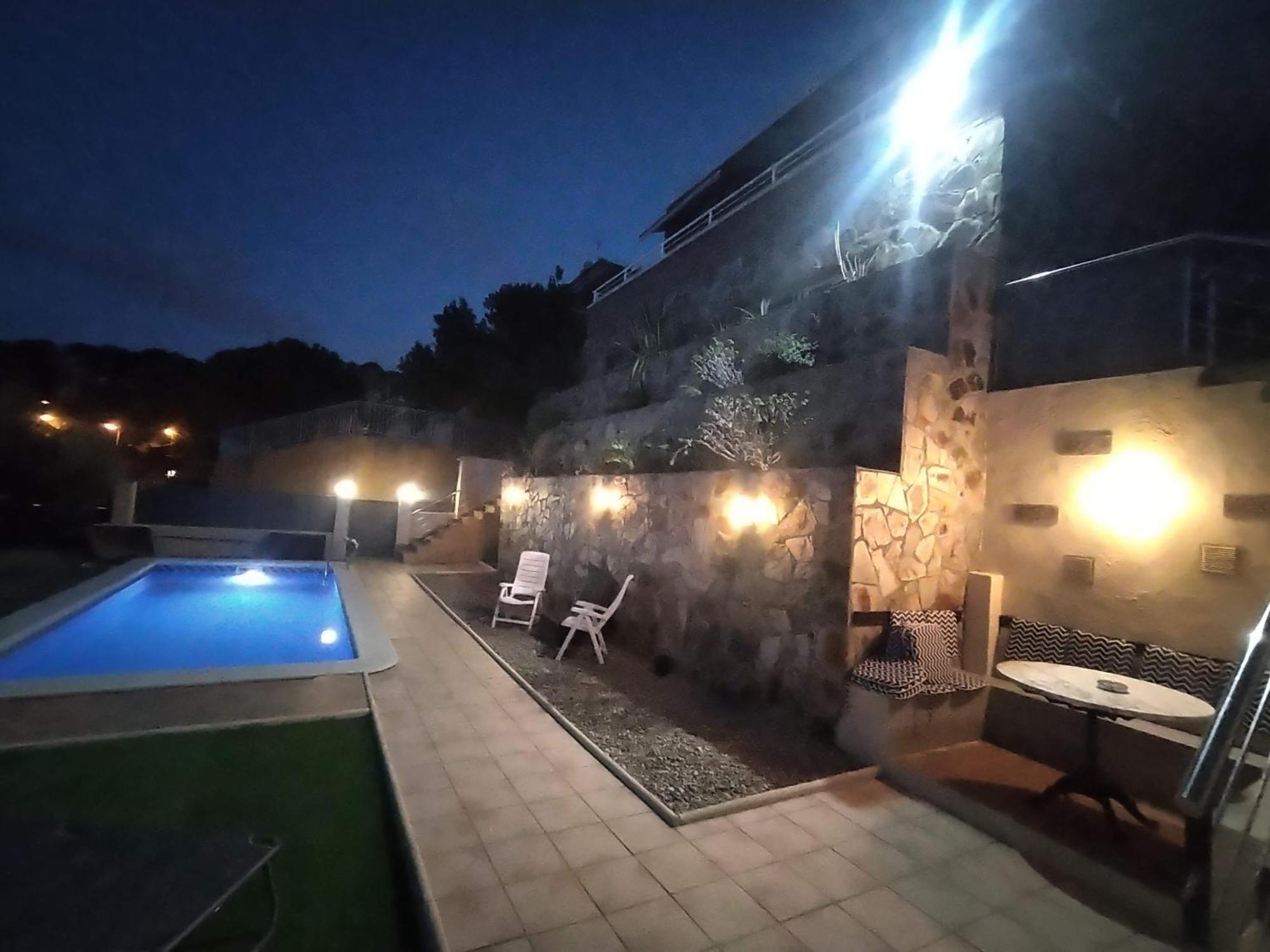Villa Flamante Тарагона Екстериор снимка